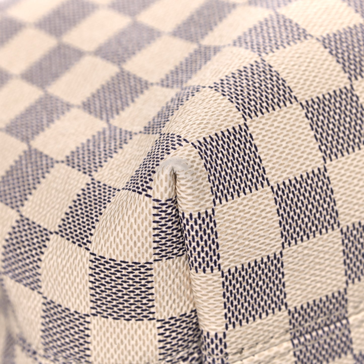 Damier Azur Graceful PM Beige