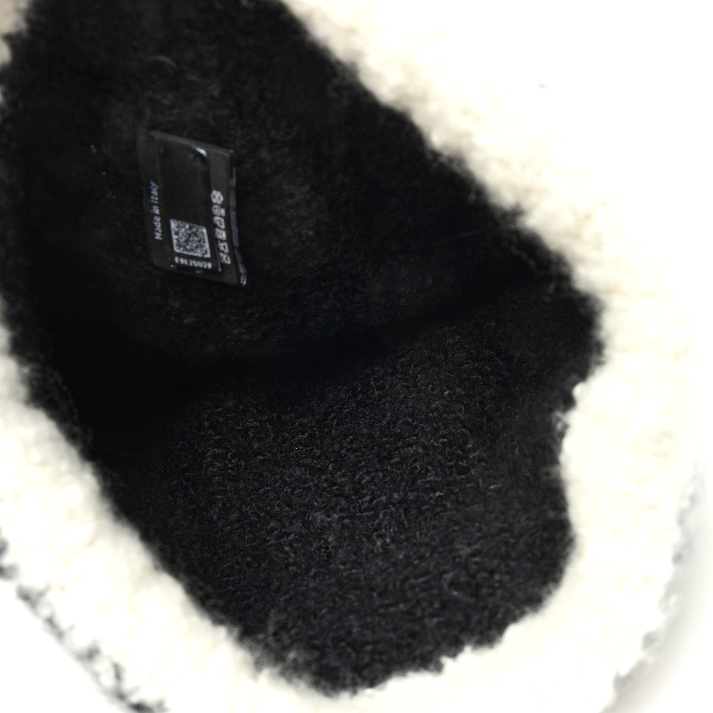 Cashmere Silk CC Beanie Hat Black White