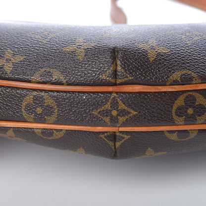 Louis Vuitton Monogram Croissant PM 12 of 12