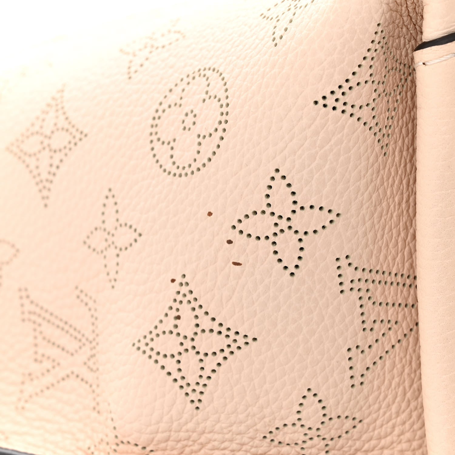 Louis Vuitton Mahina Carmel Hobo Creme 11 of 11