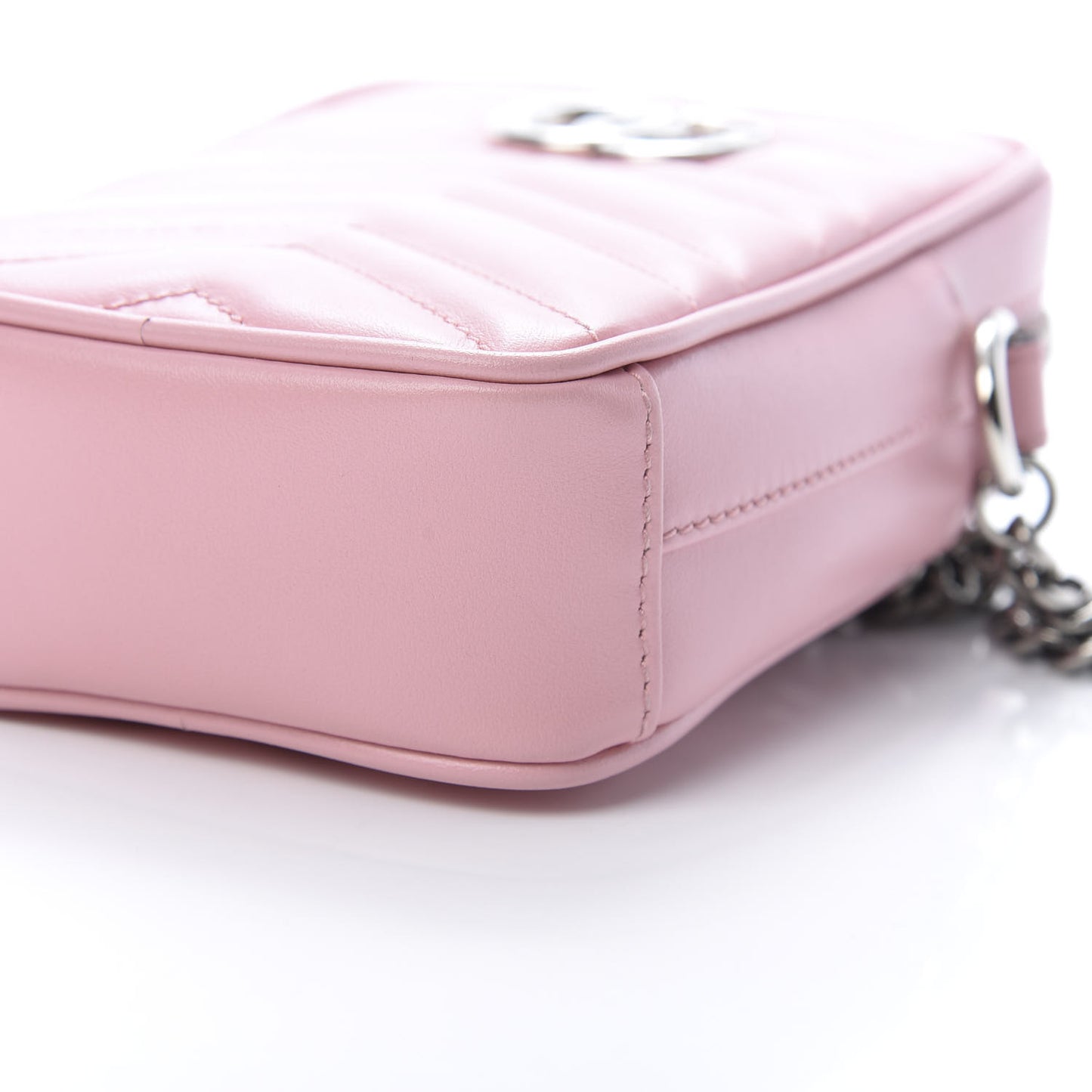 Calfskin Matelasse Mini GG Marmont Crossbody Bag Wild Rose