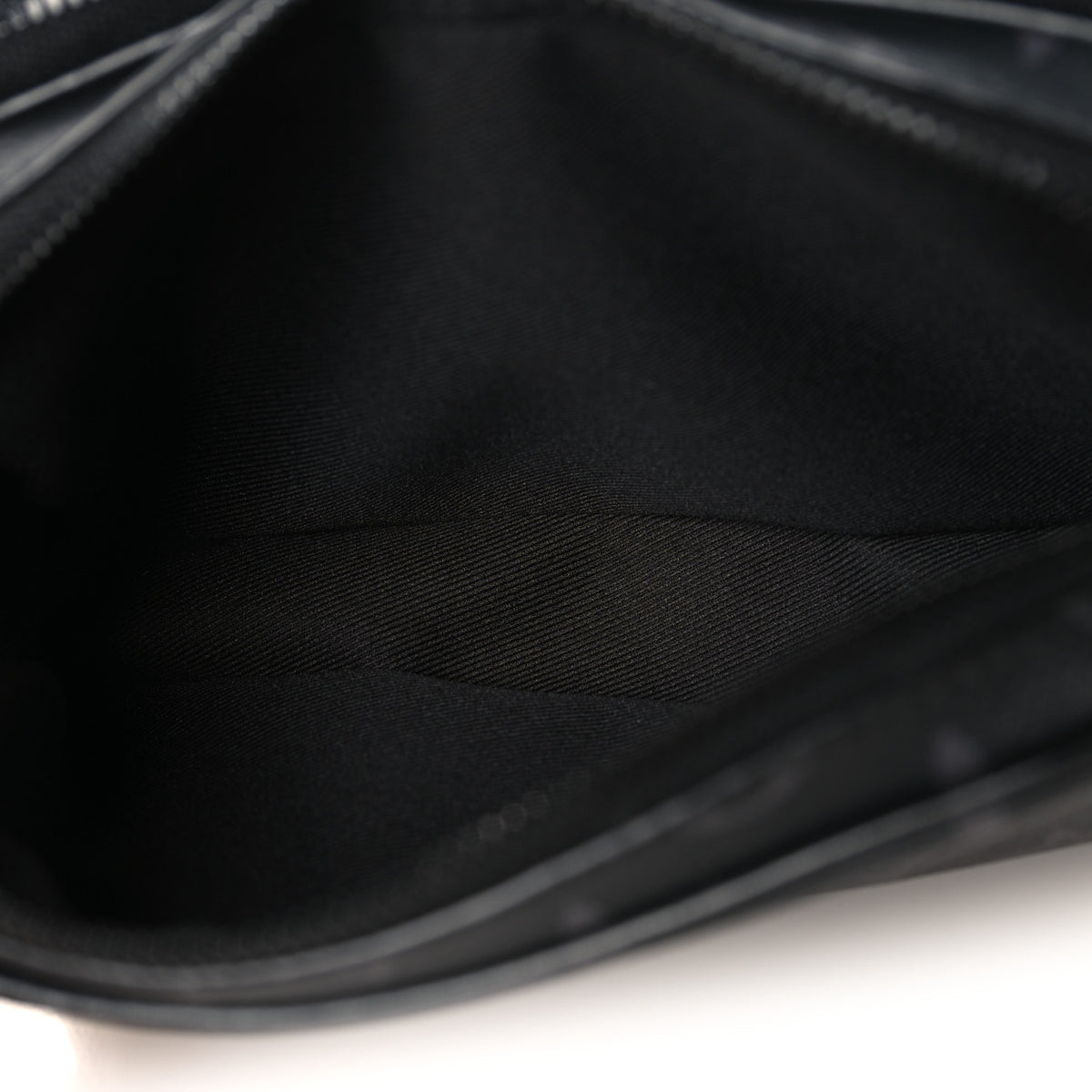 Louis Vuitton Monogram Eclipse Alpha Messenger 5 of 11