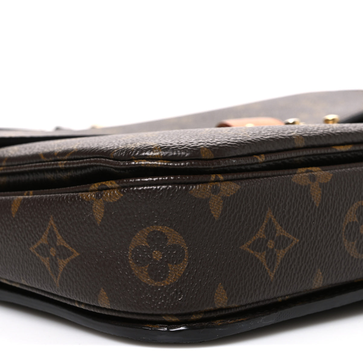 Louis Vuitton Monogram Pochette Metis 9 of 12