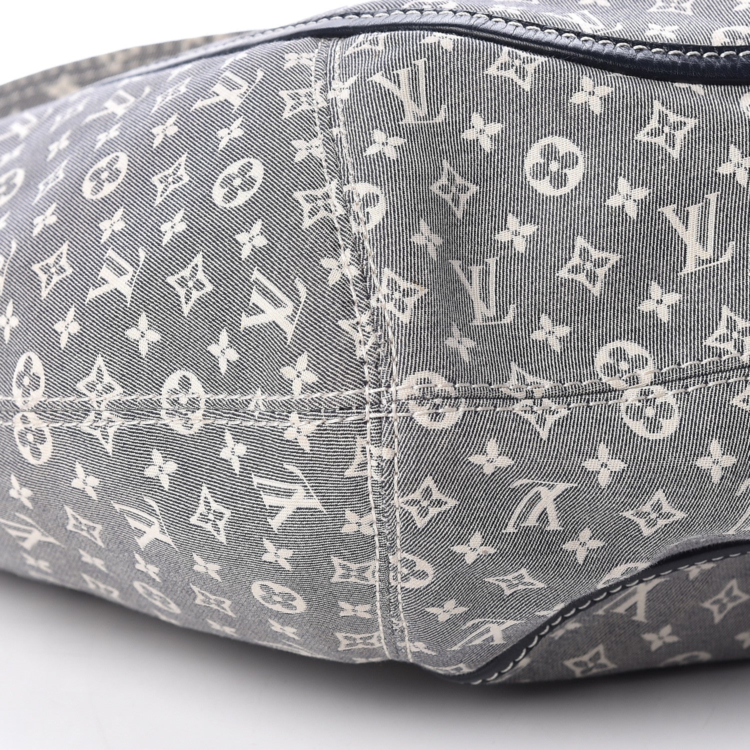 Louis Vuitton Monogram Idylle Romance Encre 8 of 9