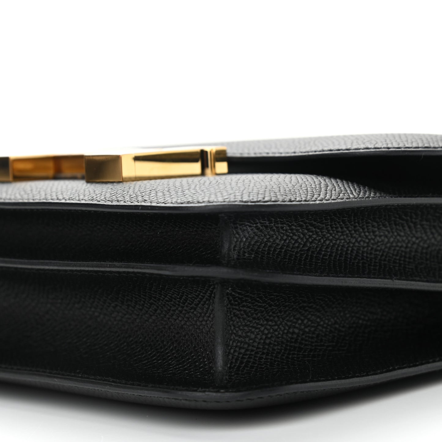 Epsom Constance 18 Black