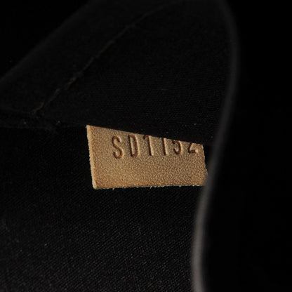Louis Vuitton Vernis Alma GM Amarante 7 of 7