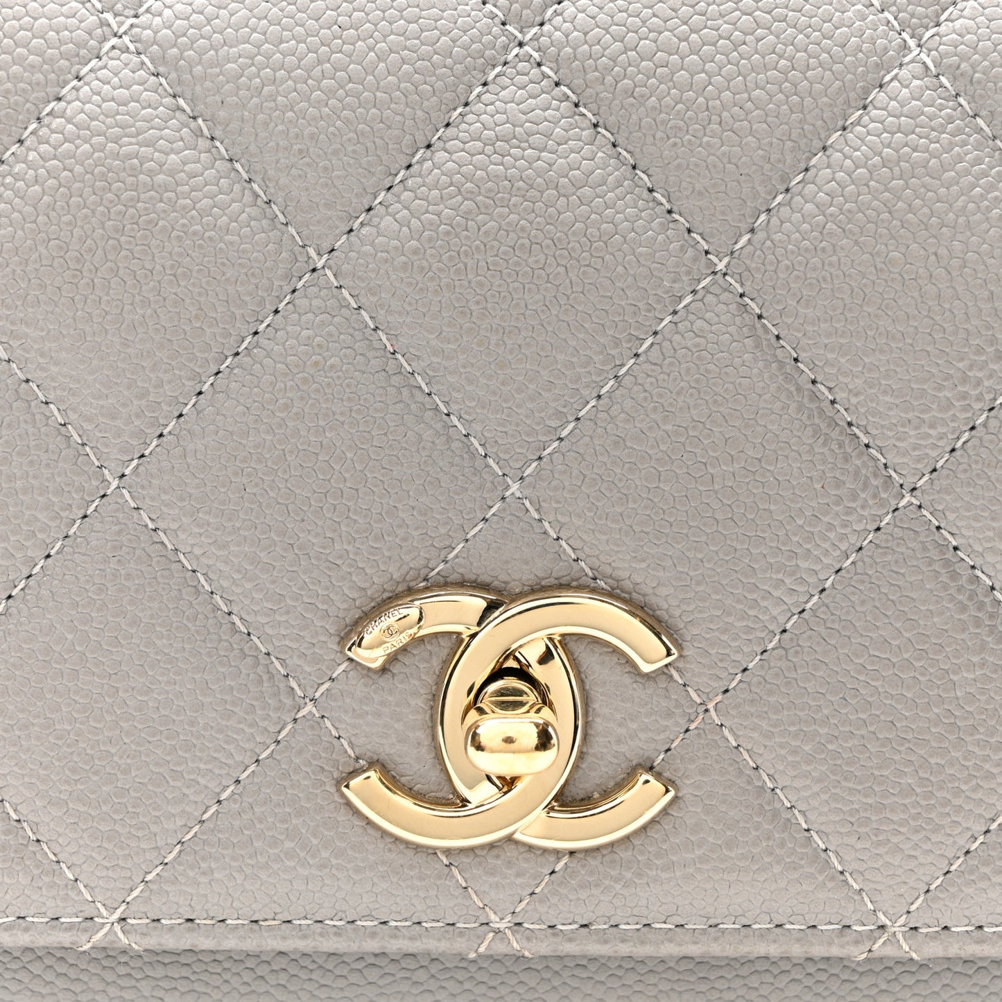 Caviar Quilted Medium Business Affinity Flap Grey
