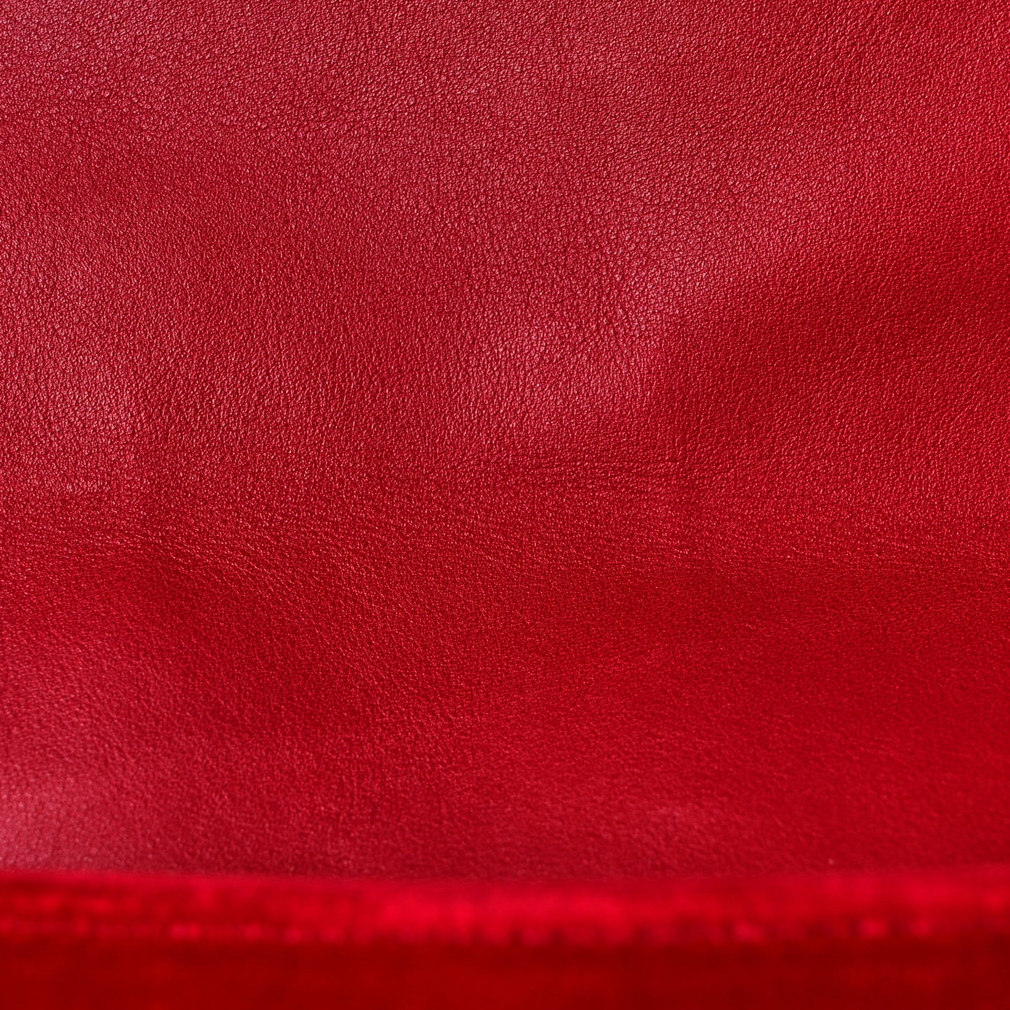 Velvet Matelasse Medium GG Marmont Shoulder Bag Hibiscus Red