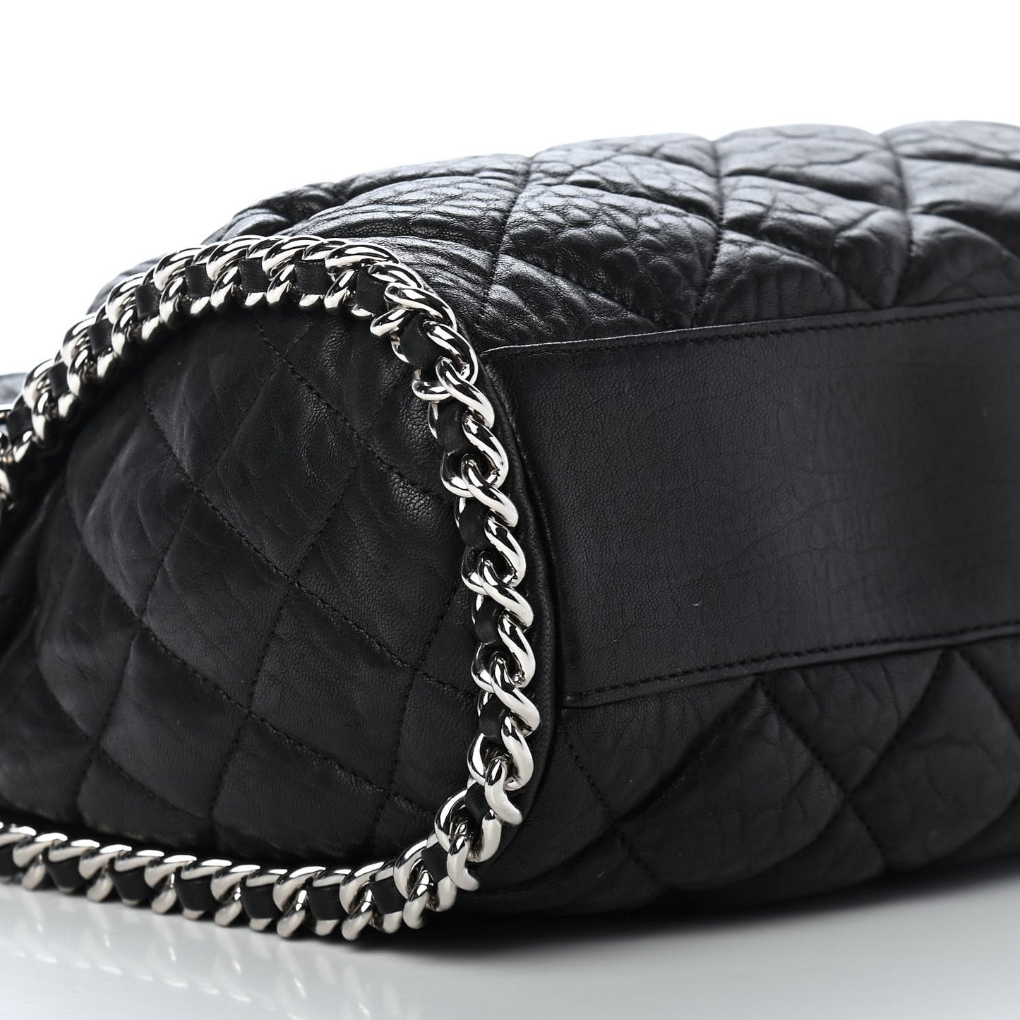 Washed Lambskin Chain Around Hobo Black