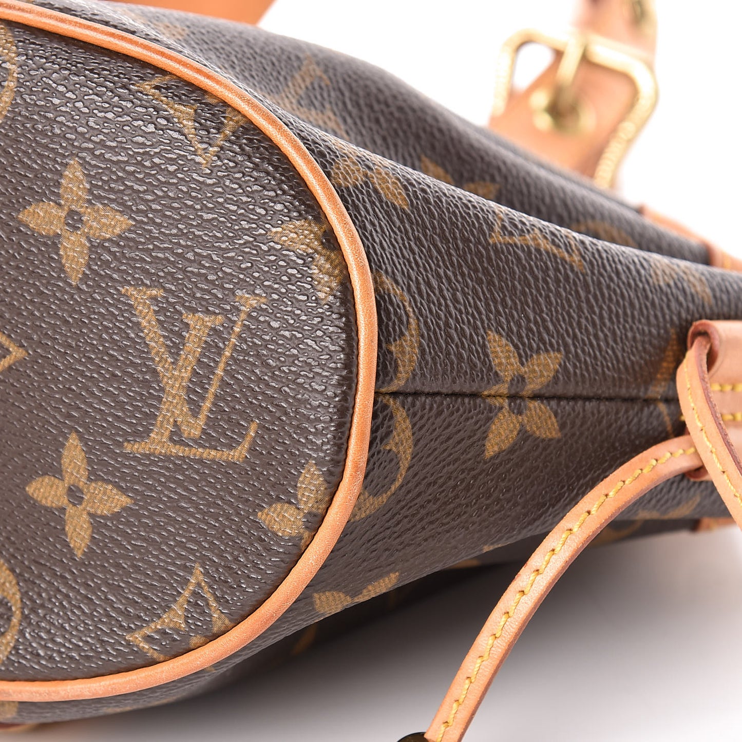 Monogram Theda GM