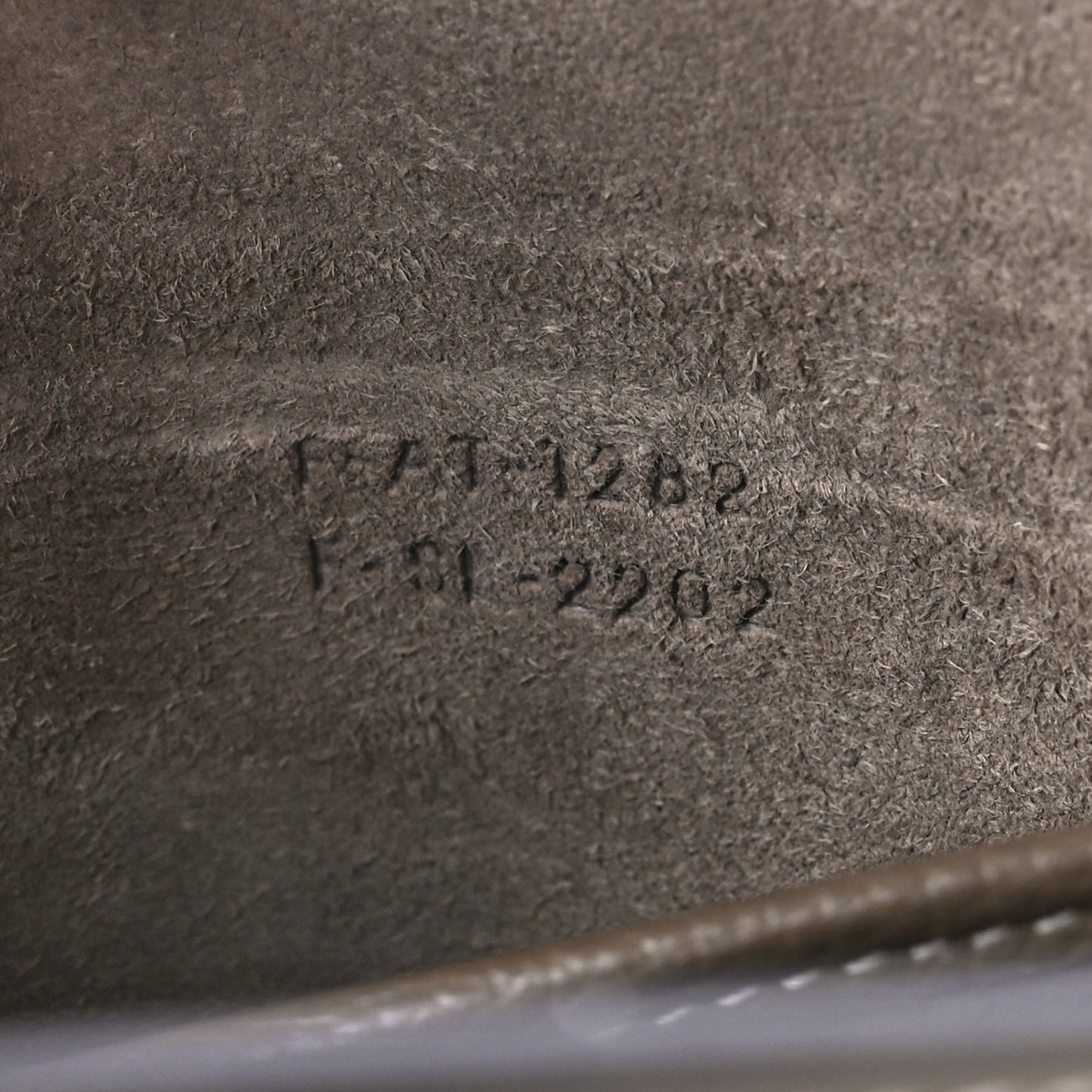 Drummed Calfskin Nano Luggage Souris
