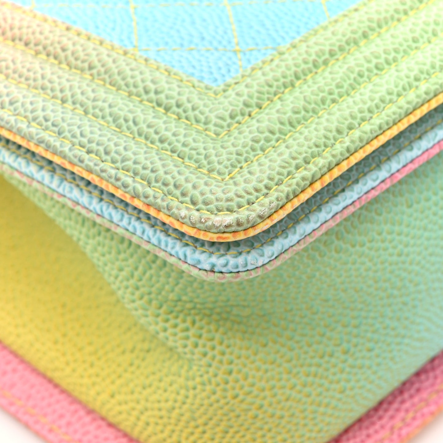 Caviar Quilted Medium Cuba Rainbow Boy Flap Multicolor