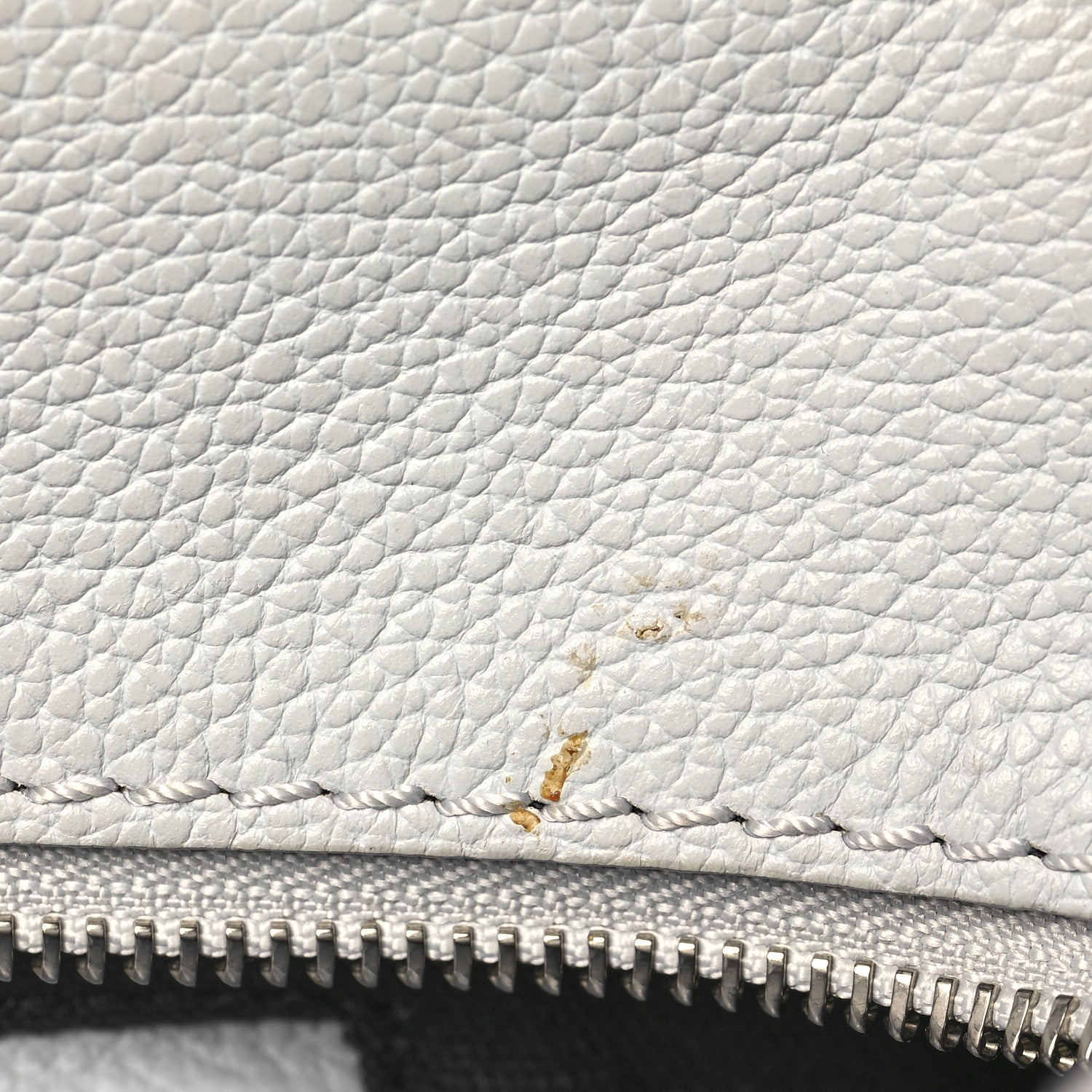 Alexander McQueen Pebbled Calfskin Small Skull Padlock Zip Around Tote Light Grey 11 of 13