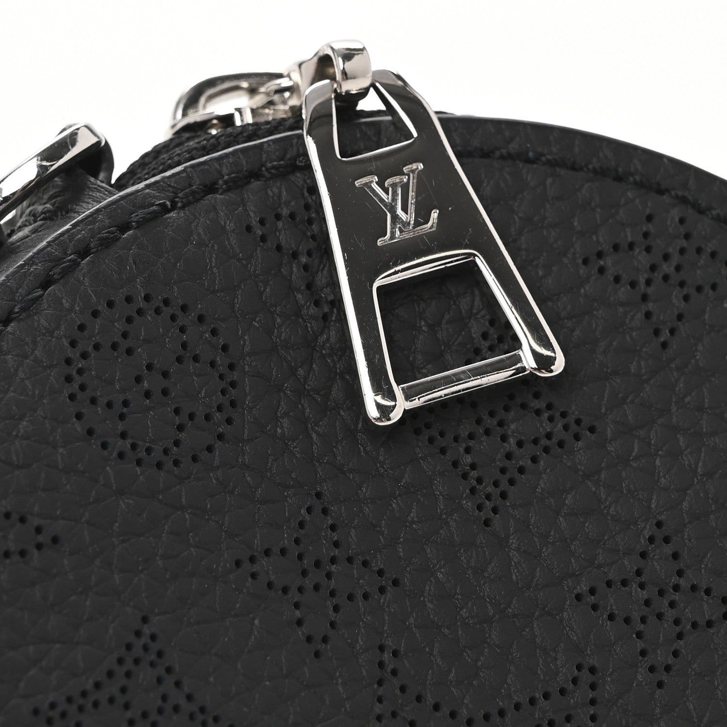 Louis Vuitton Mahina Round Coin Purse Black 7 of 7