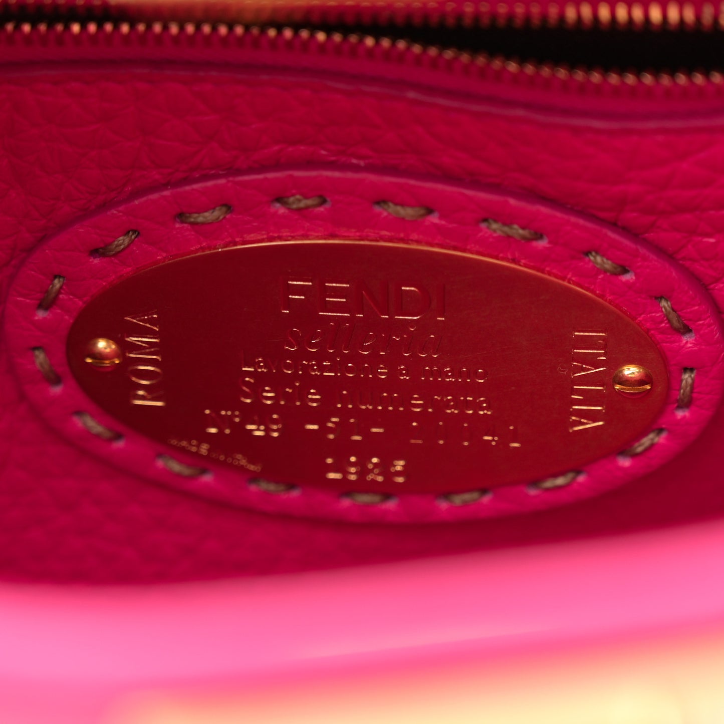 Cuoio Romano Selleria Mini Peekaboo Iconic Satchel Fuxia