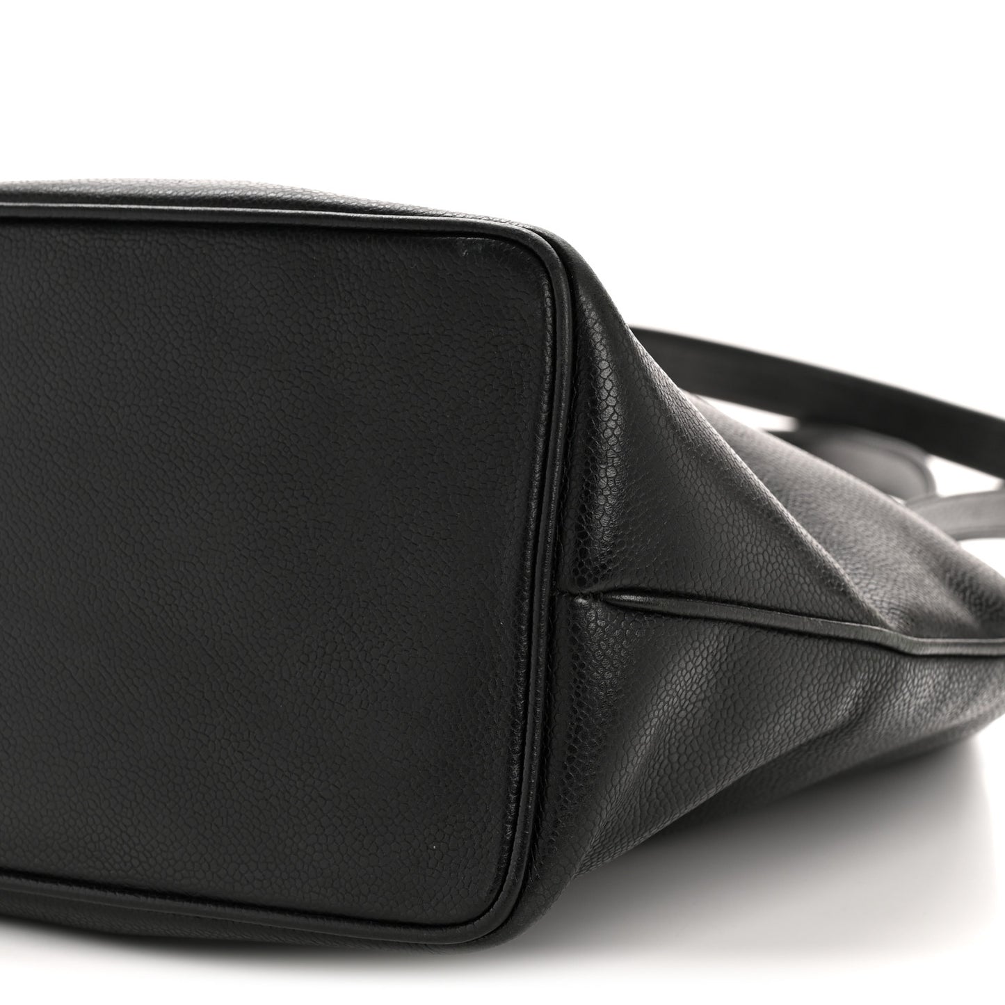 Caviar CC Timeless Tote Black