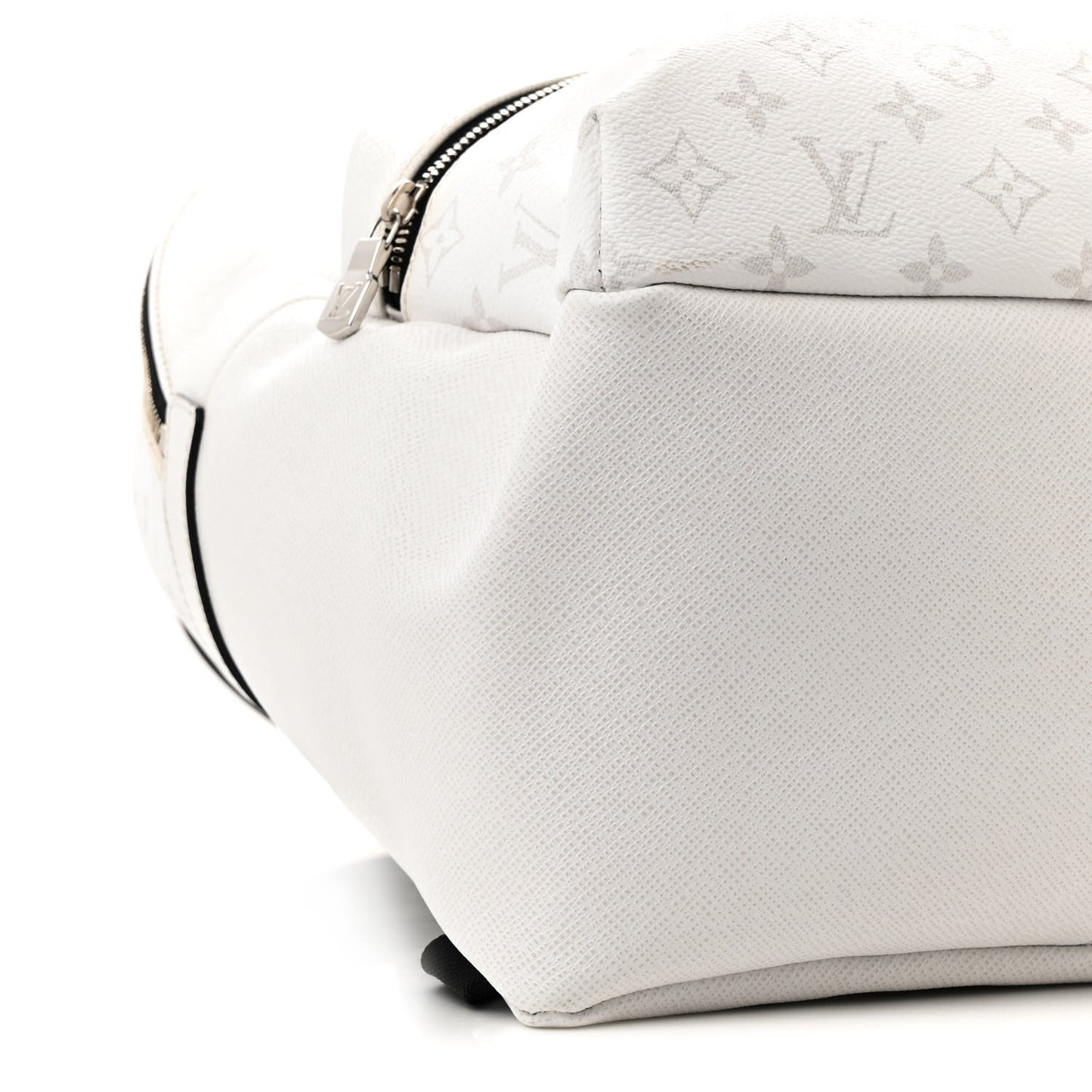 Taiga Monogram Discovery Backpack PM White