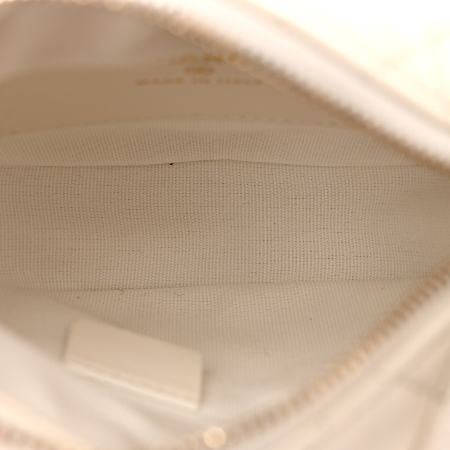 Lambskin Quilted Chain Around Pouch Hobo White