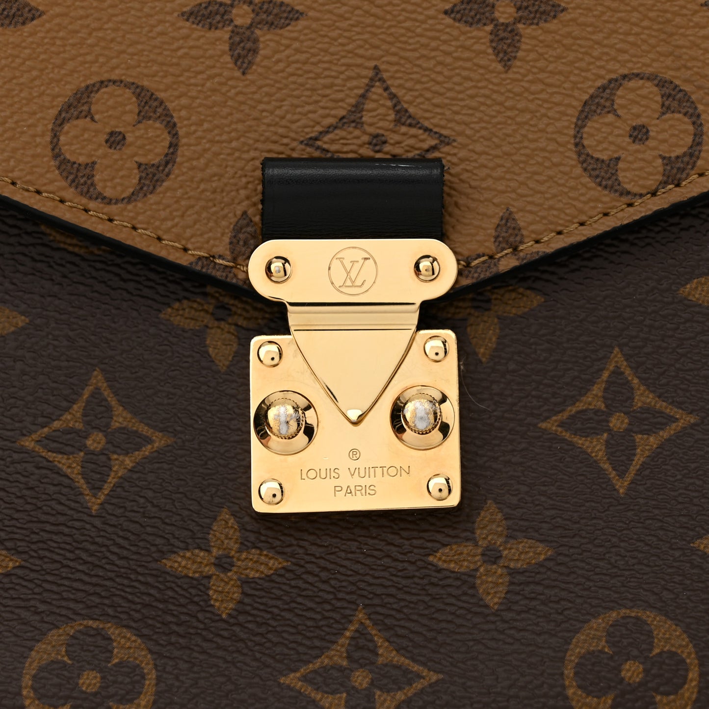 Reverse Monogram Pochette Metis