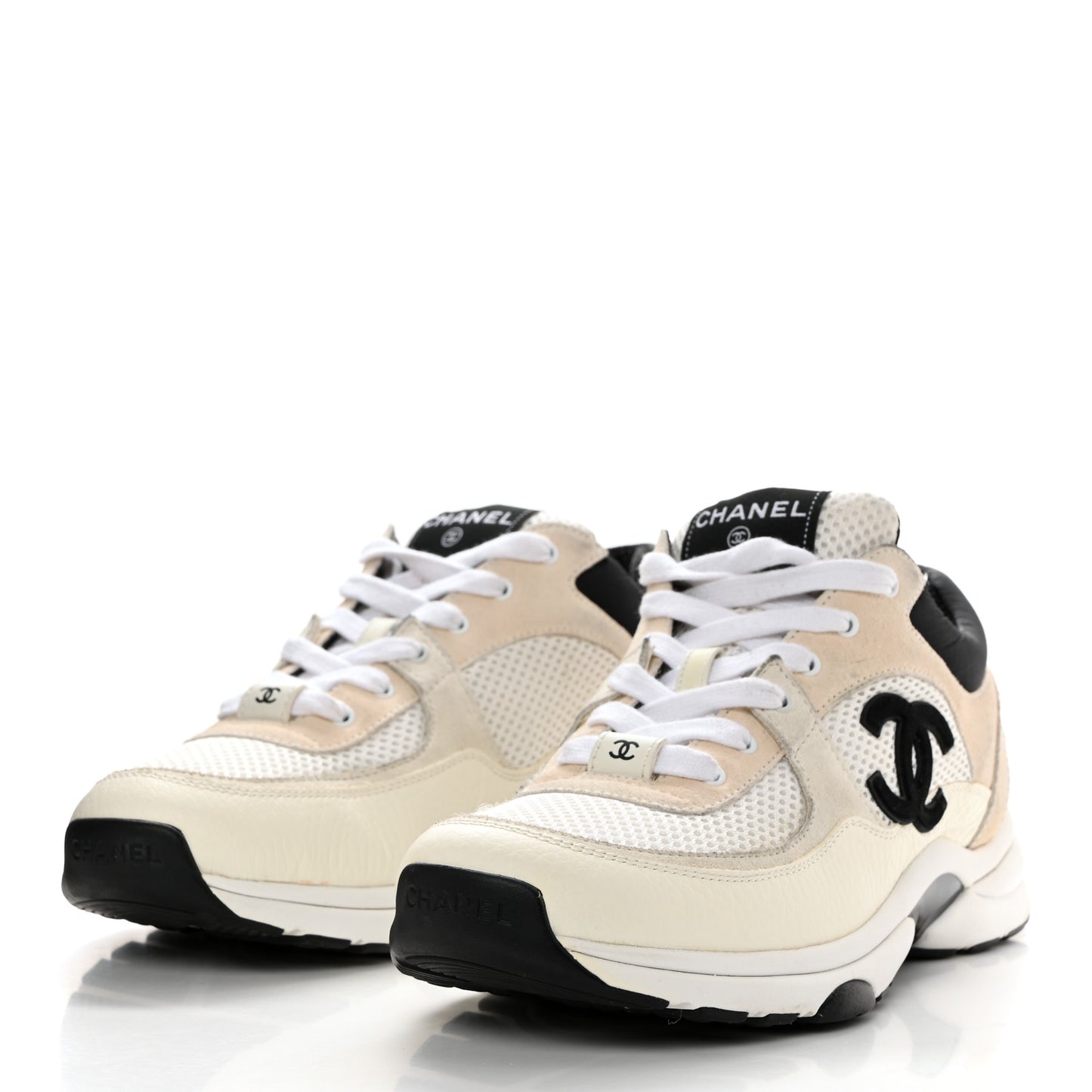 Mesh Suede Calfskin Grained Calfskin Womens CC Sneakers 41 White Black