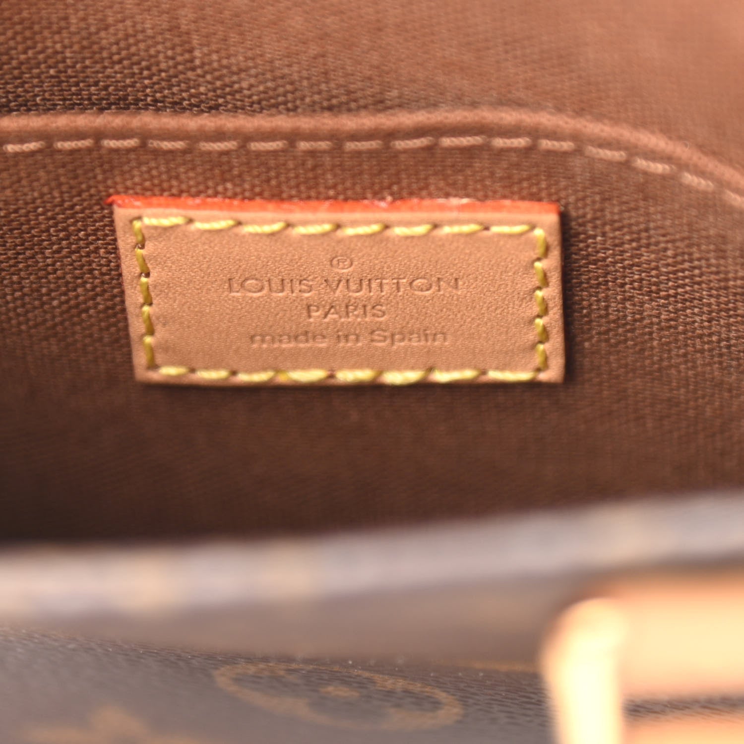 Louis Vuitton Monogram Petit Sac Plat 6 of 11