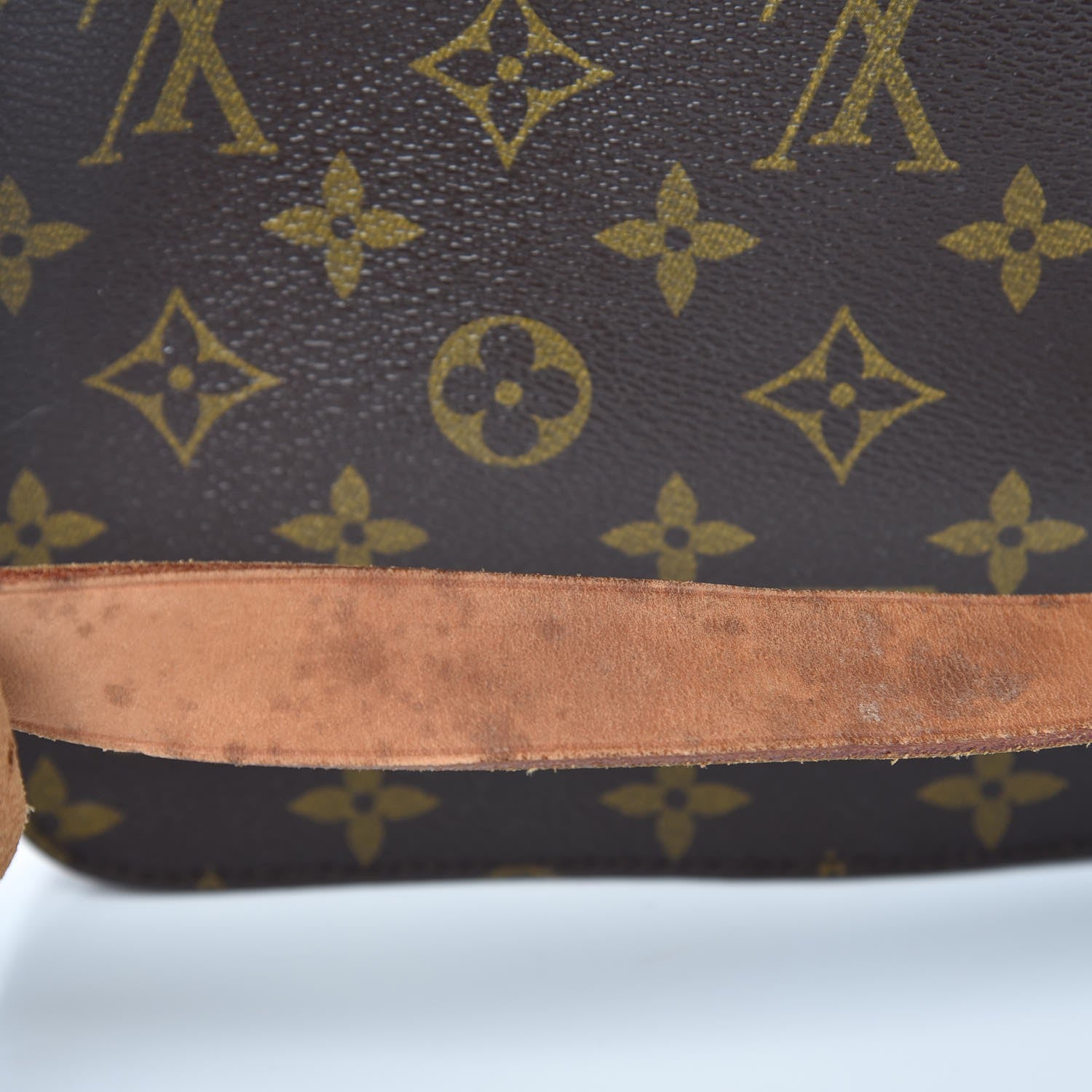 Louis Vuitton Monogram Cartouchiere 22 15 of 15