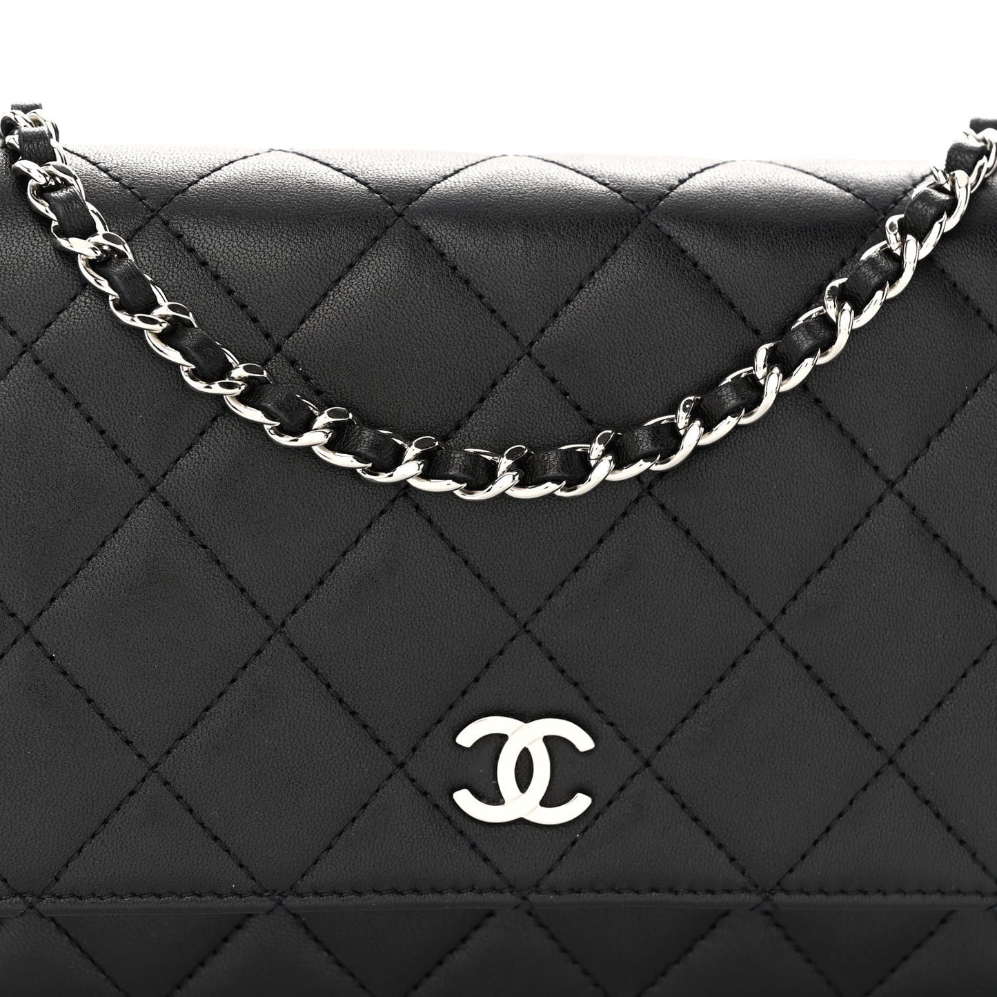 Lambskin Quilted Wallet On Chain WOC Black