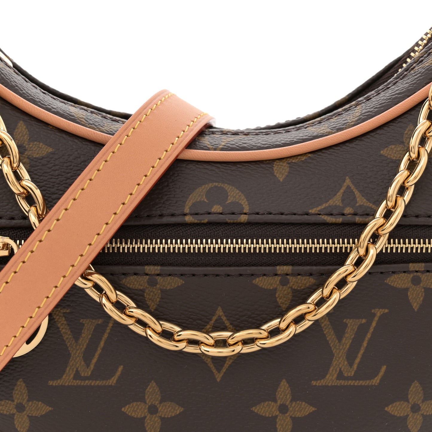 Monogram Loop