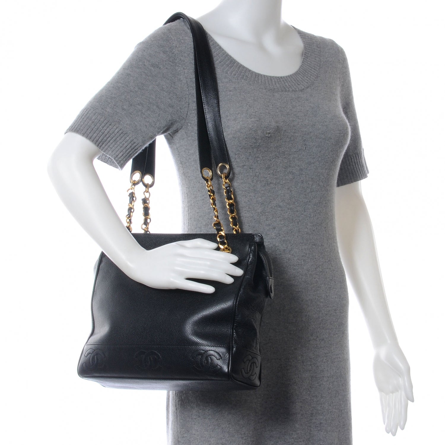 Chanel Caviar Shoulder Bag Black 2 of 7