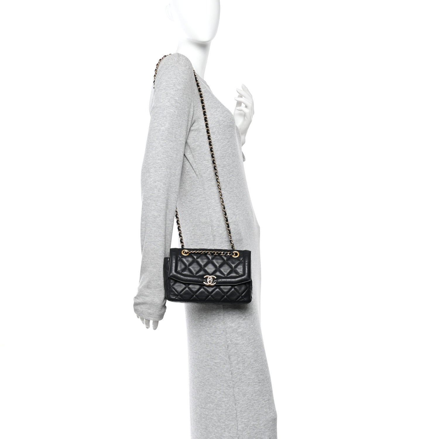 Chanel Shiny Lambskin Quilted Small Single Flap Black 2 of 10