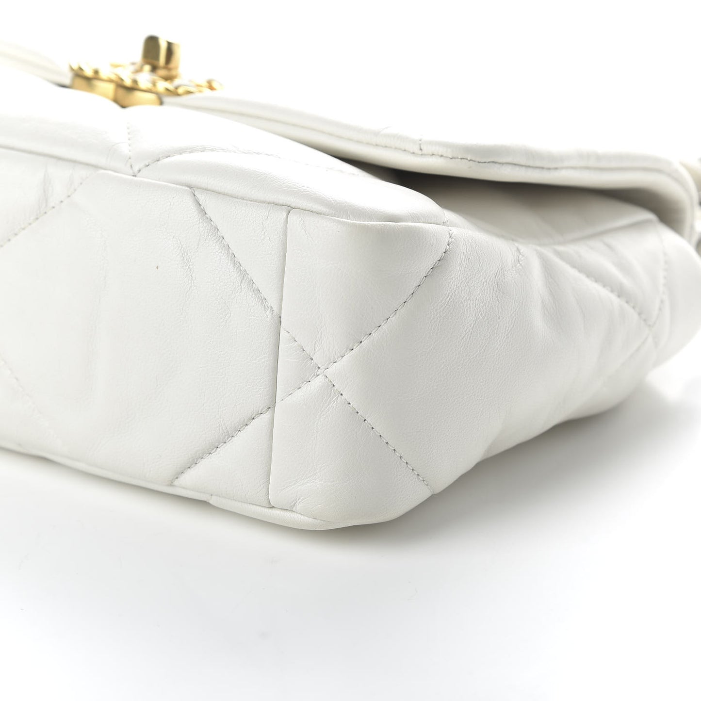 Goatskin Quilted Medium 19 Flap White
