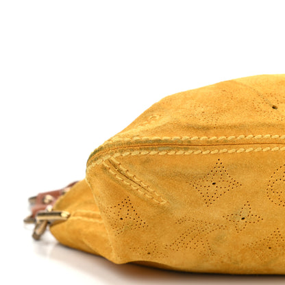 Louis Vuitton Suede Mahina Onatah PM Maize 9 of 15