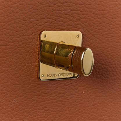 Louis Vuitton Grained Calfskin Lockme Oxford Cognac 10 of 16