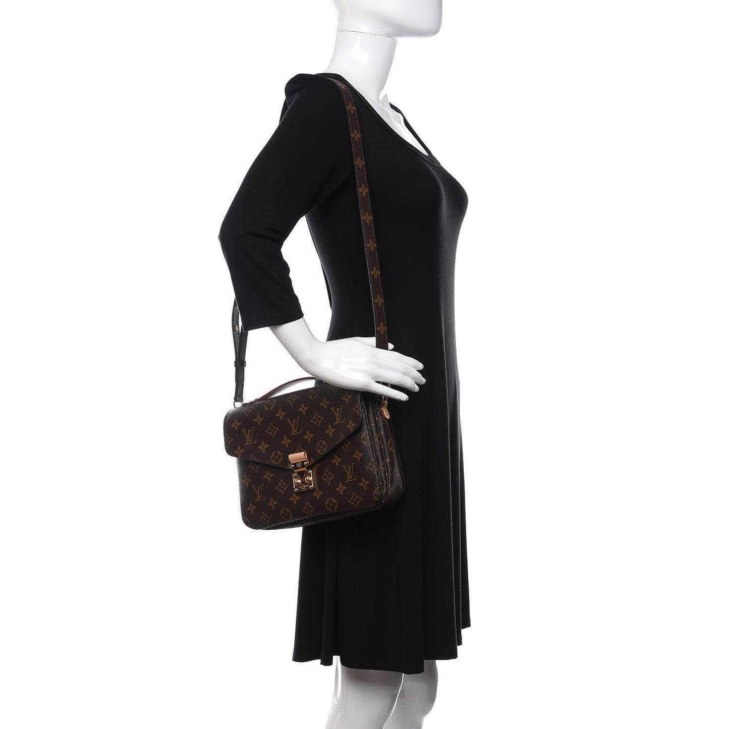 Monogram Pochette Metis