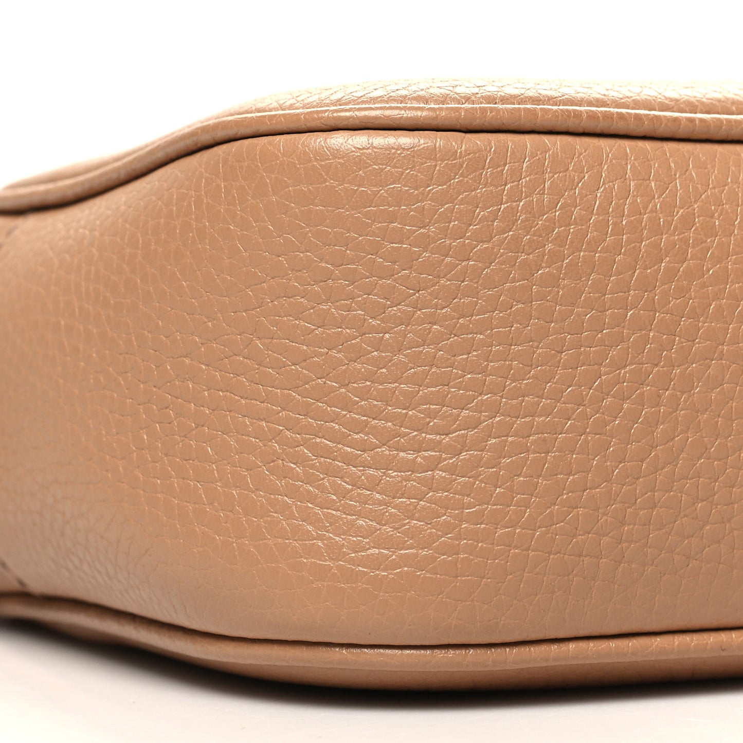 Pebbled Calfskin Small Soho Disco Bag Camelia