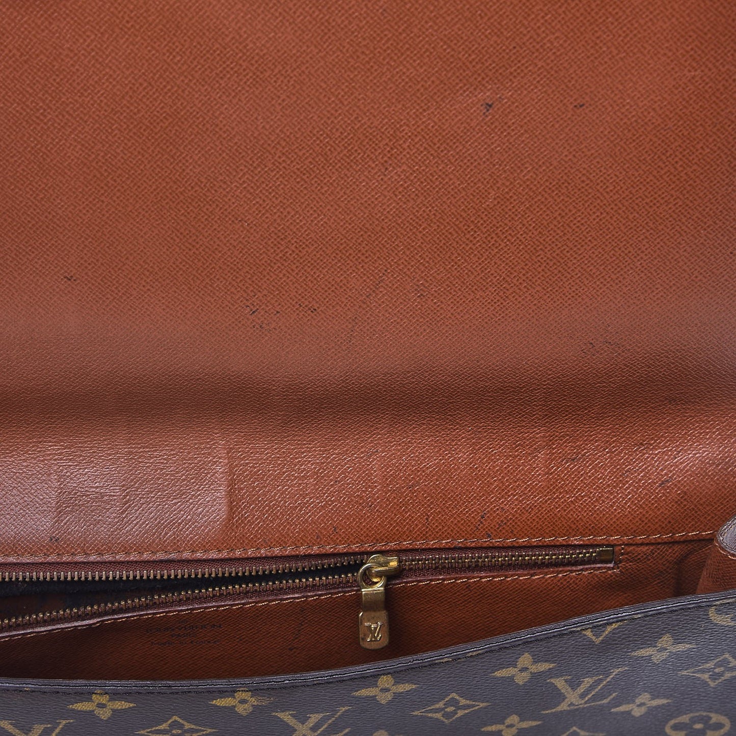 Monogram Pochette Enveloppe