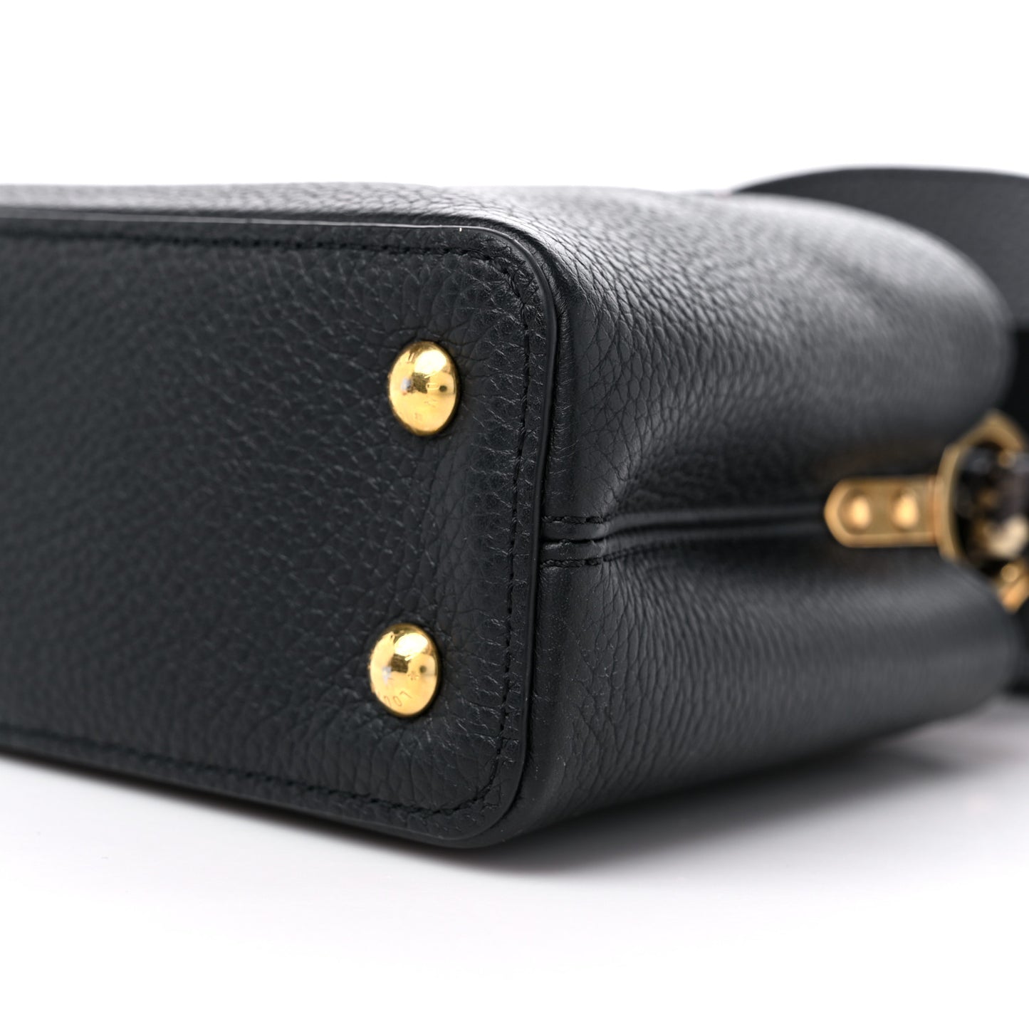 Taurillon Snakeskin Mini Capucines Black
