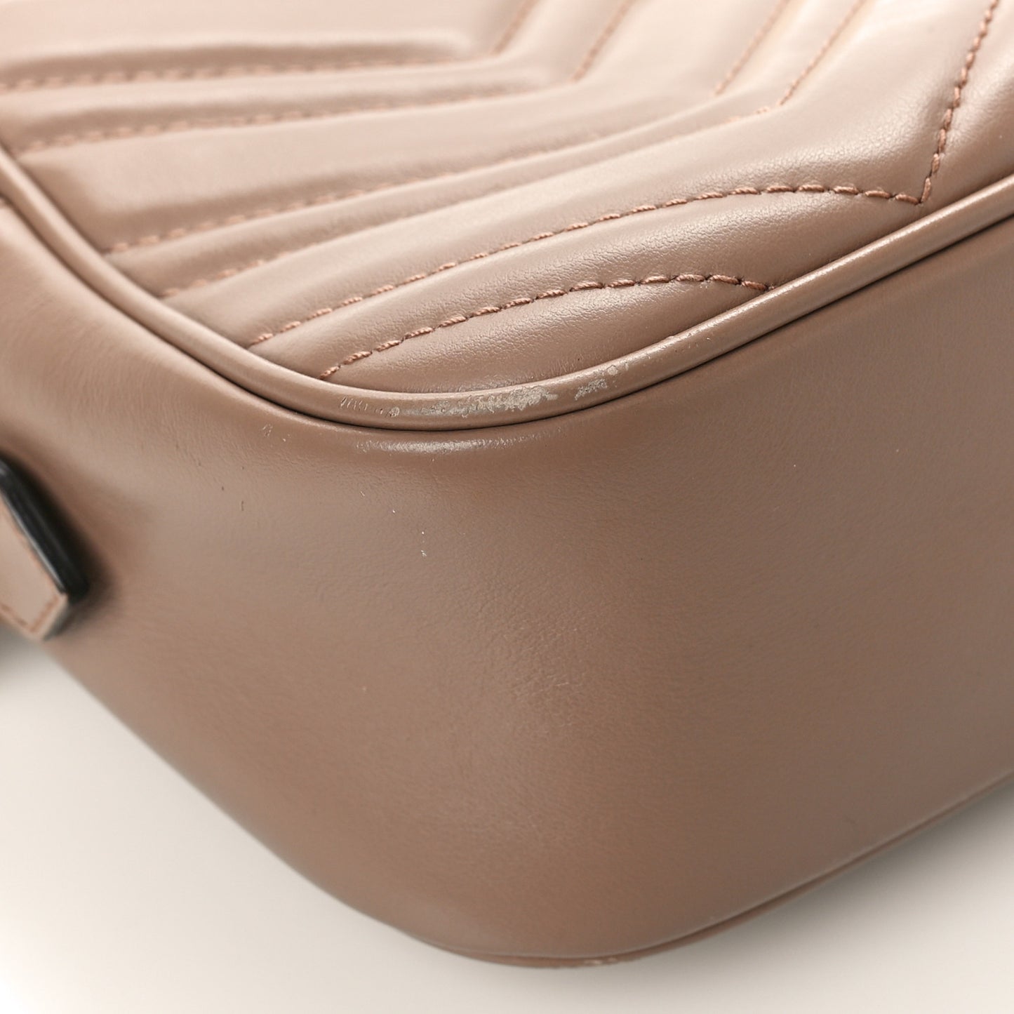 Calfskin Matelasse Small GG Marmont Chain Shoulder Bag Porcelain Rose