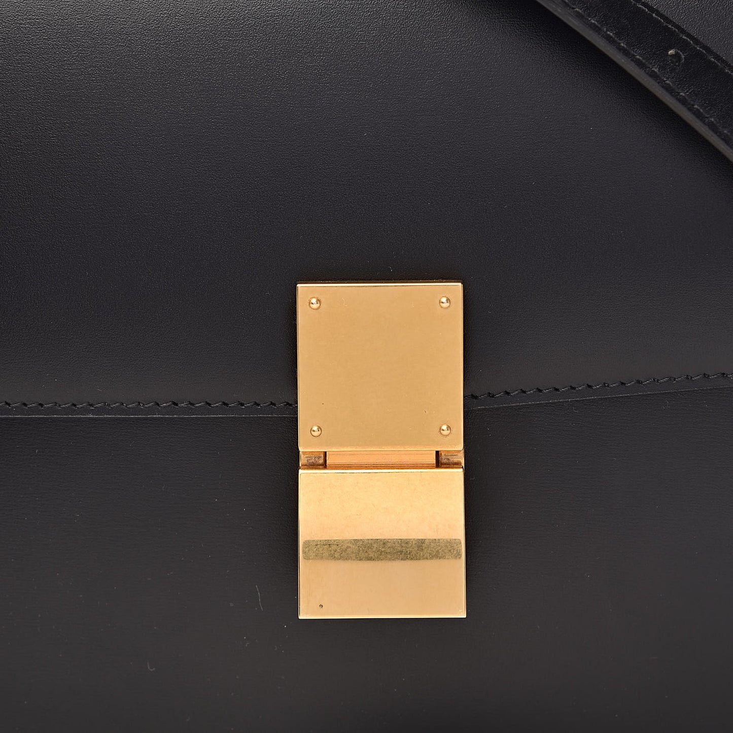 Box Calfskin Medium Classic Box Flap Bag Black