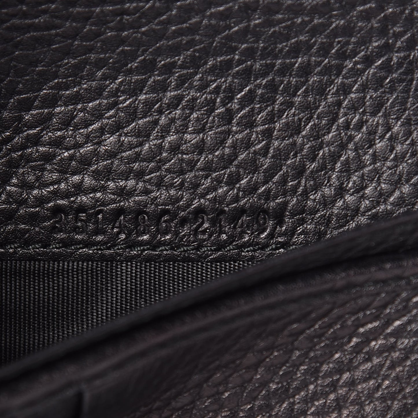 Pebbled Calfskin Medium Soho Zip Around Wallet Black