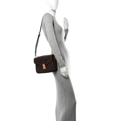 Louis Vuitton Monogram Pochette Metis 2 of 9