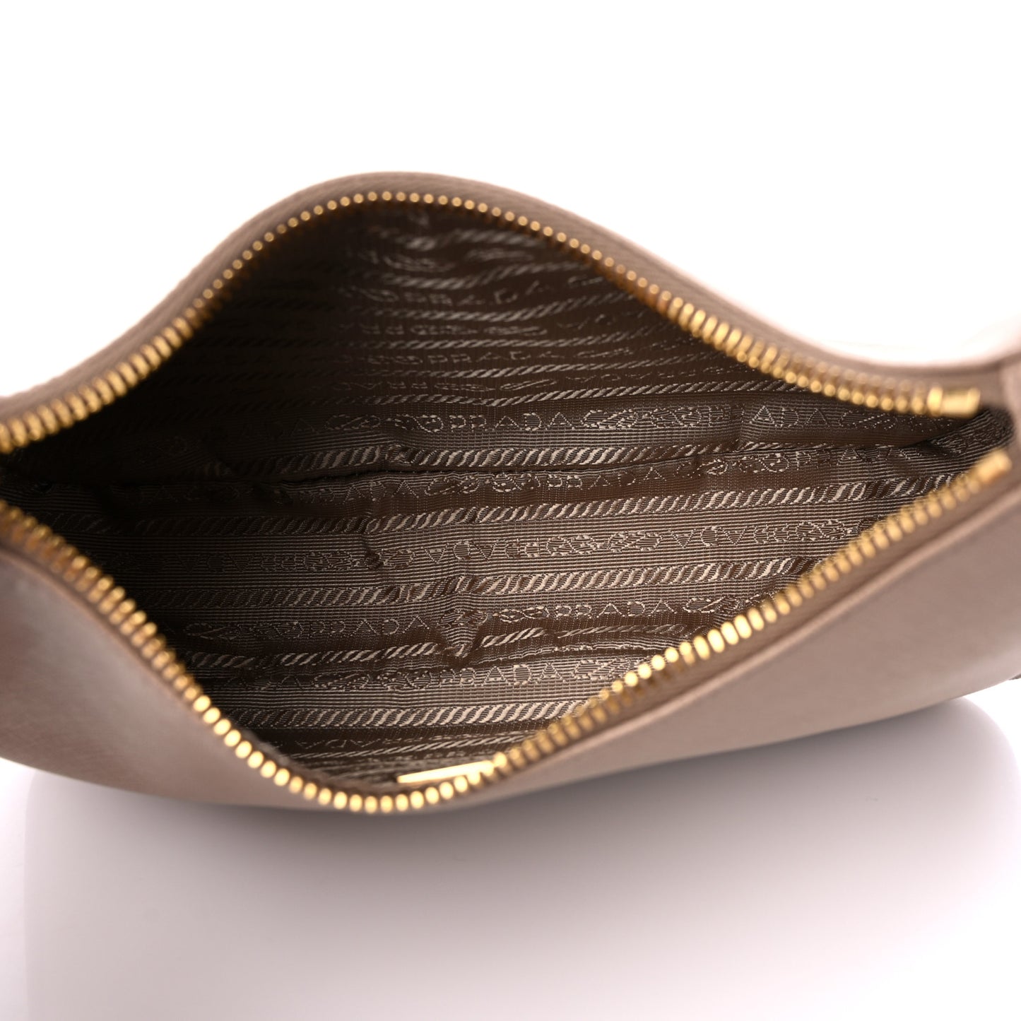 Saffiano Lux Re-Edition 2005 Shoulder Bag Cammeo