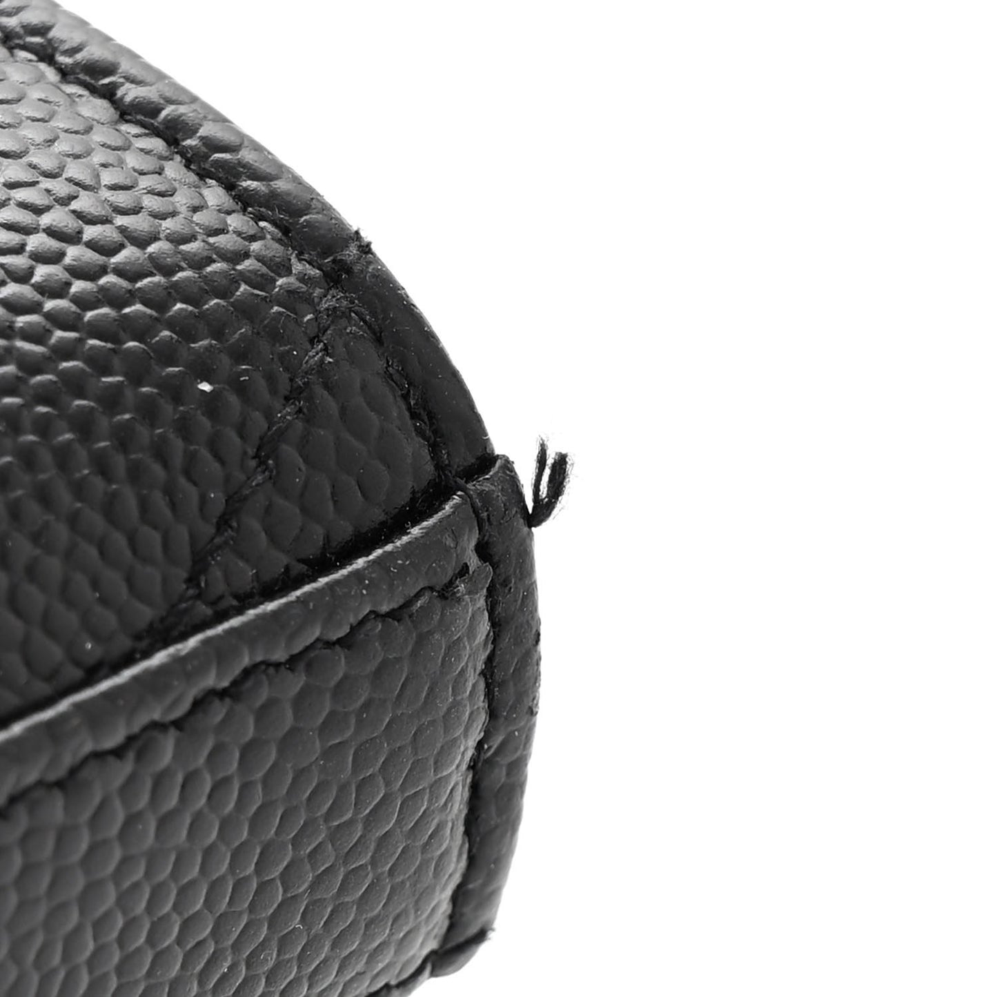 Grain De Poudre Matelasse Chevron Monogram Monochrome Chain Wallet Black
