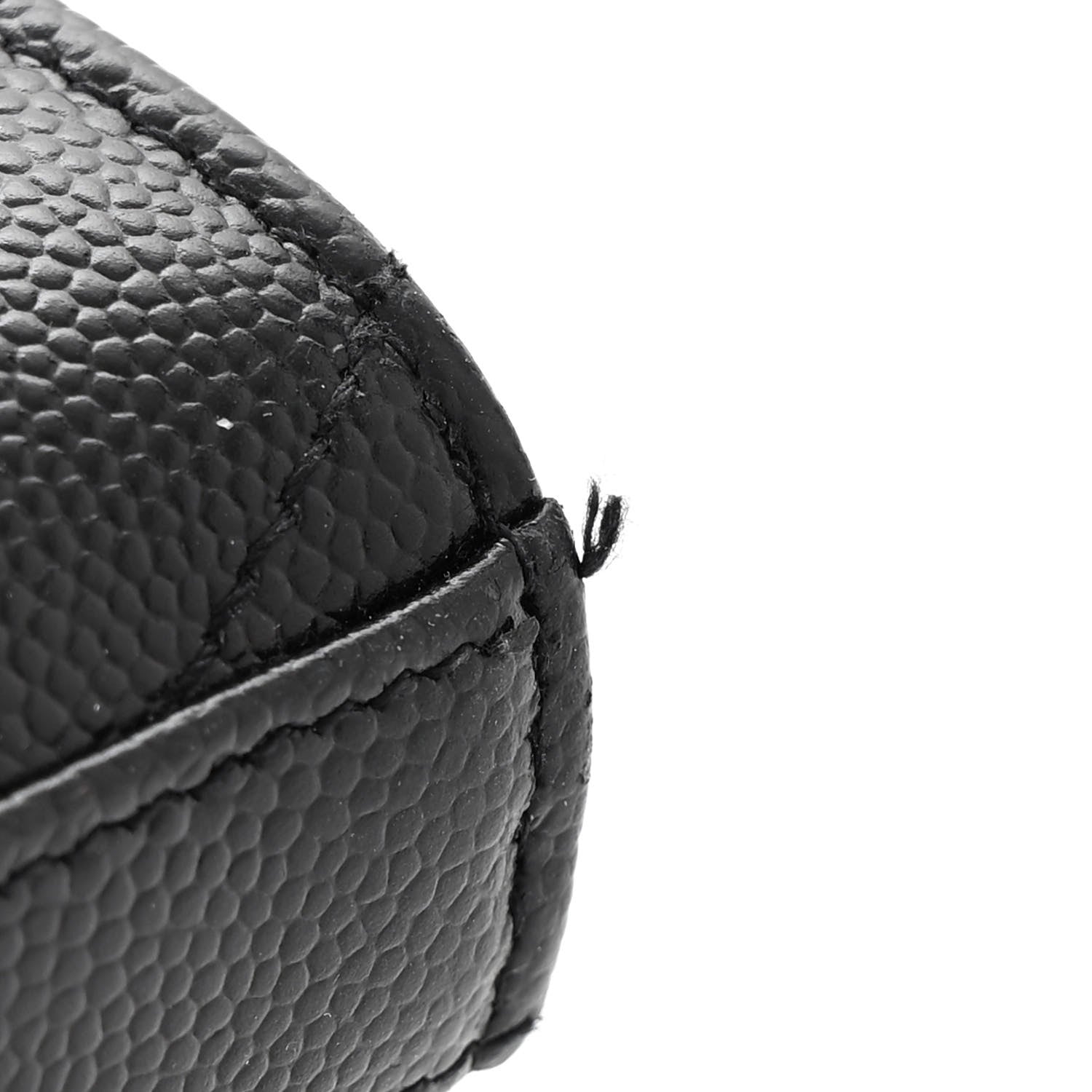 Saint Laurent Grain De Poudre Matelasse Chevron Monogram Monochrome Chain Wallet Black 11 of 11