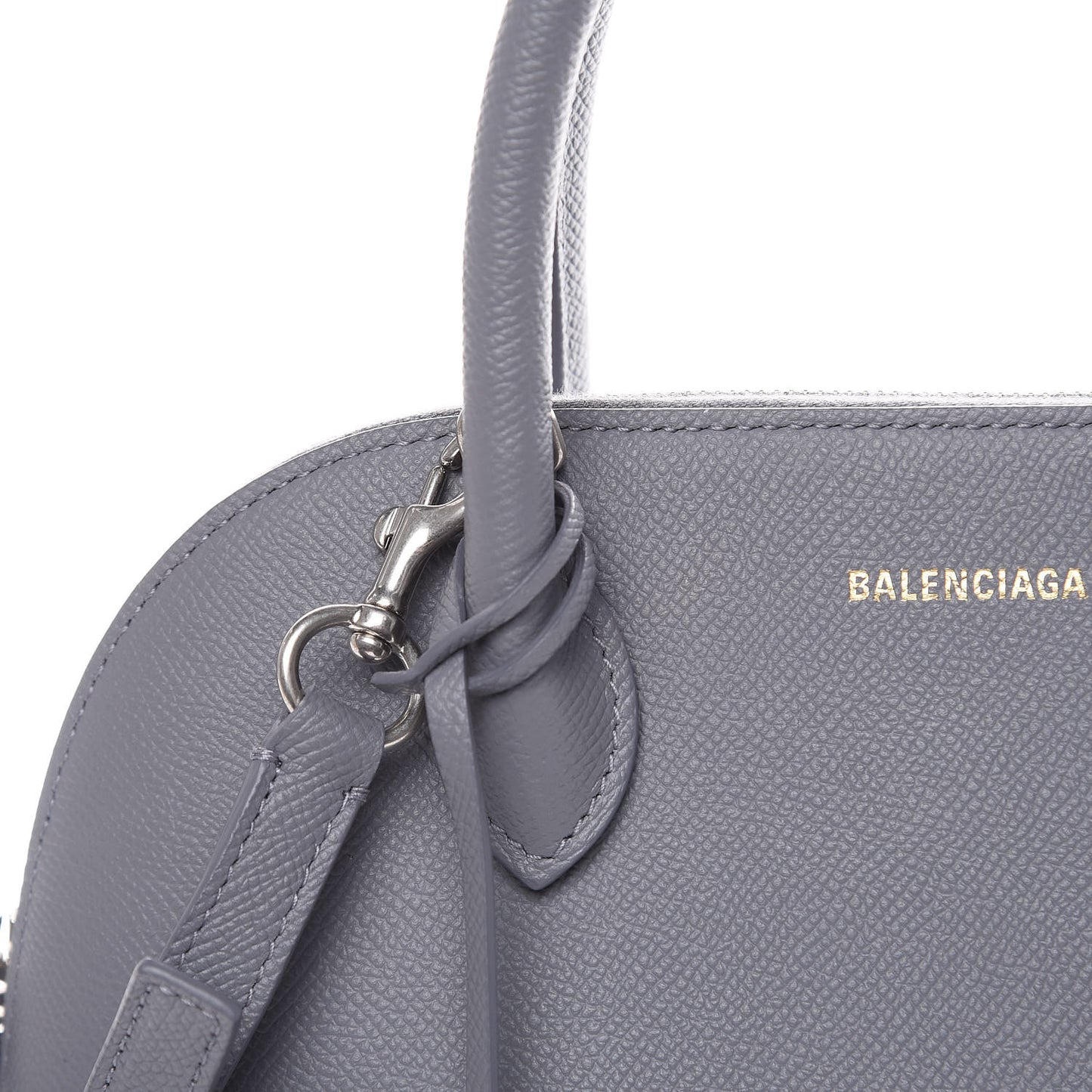Signature Grained Calfskin Logo S Ville Top Handle Bag Gris Perle Fonce White