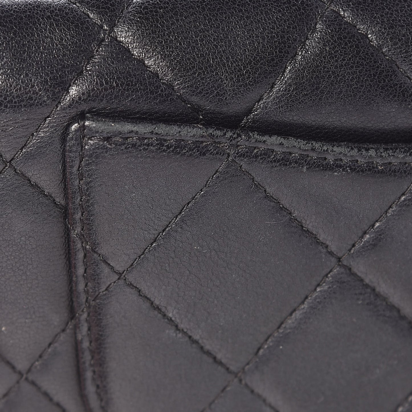 Lambskin Quilted Yen Wallet Black