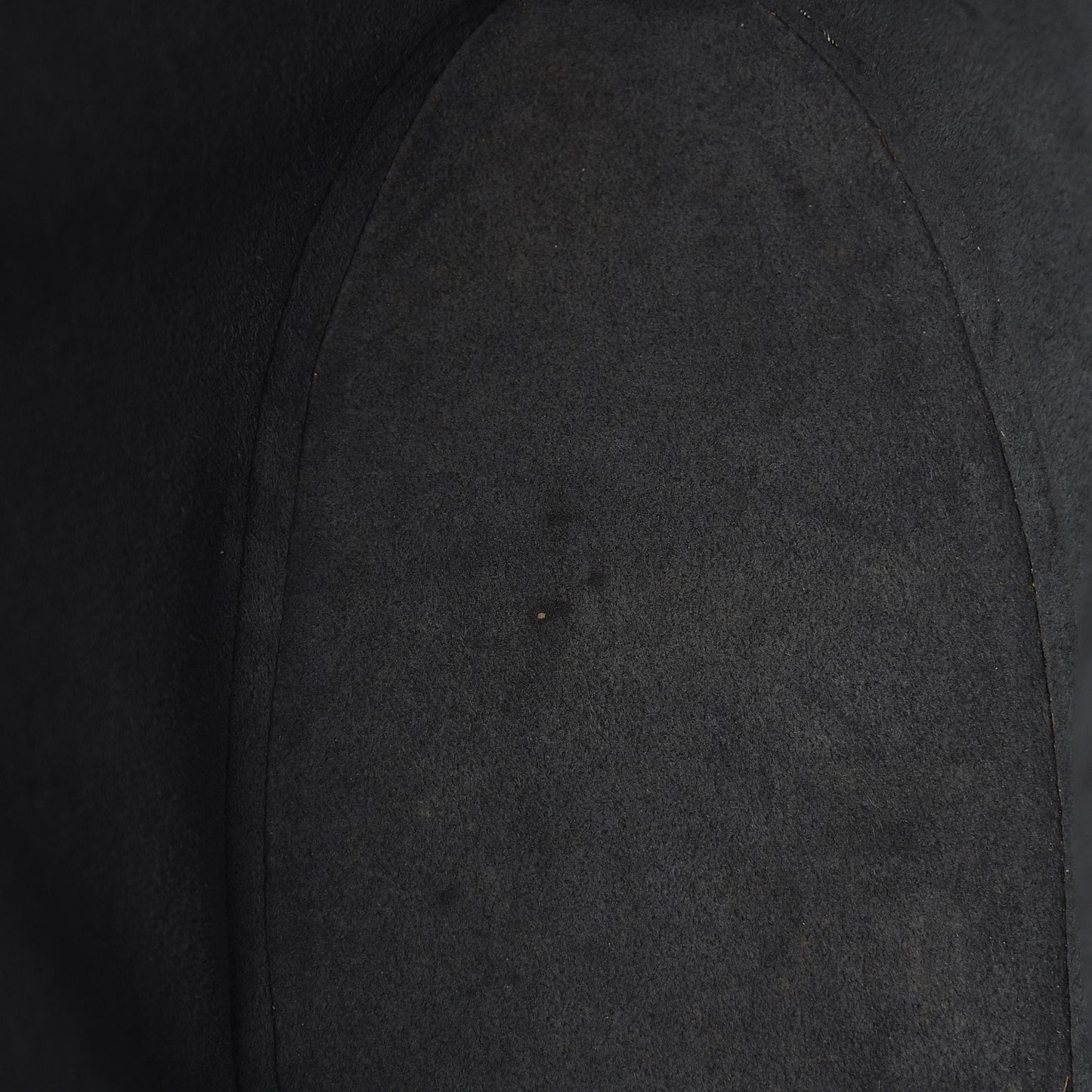 Epi Saint Jacques PM Long Straps Black