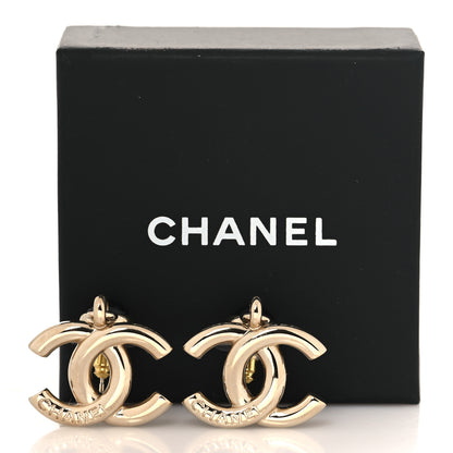 Chanel Resin CC Drop Earrings Gold Black 5 of 5