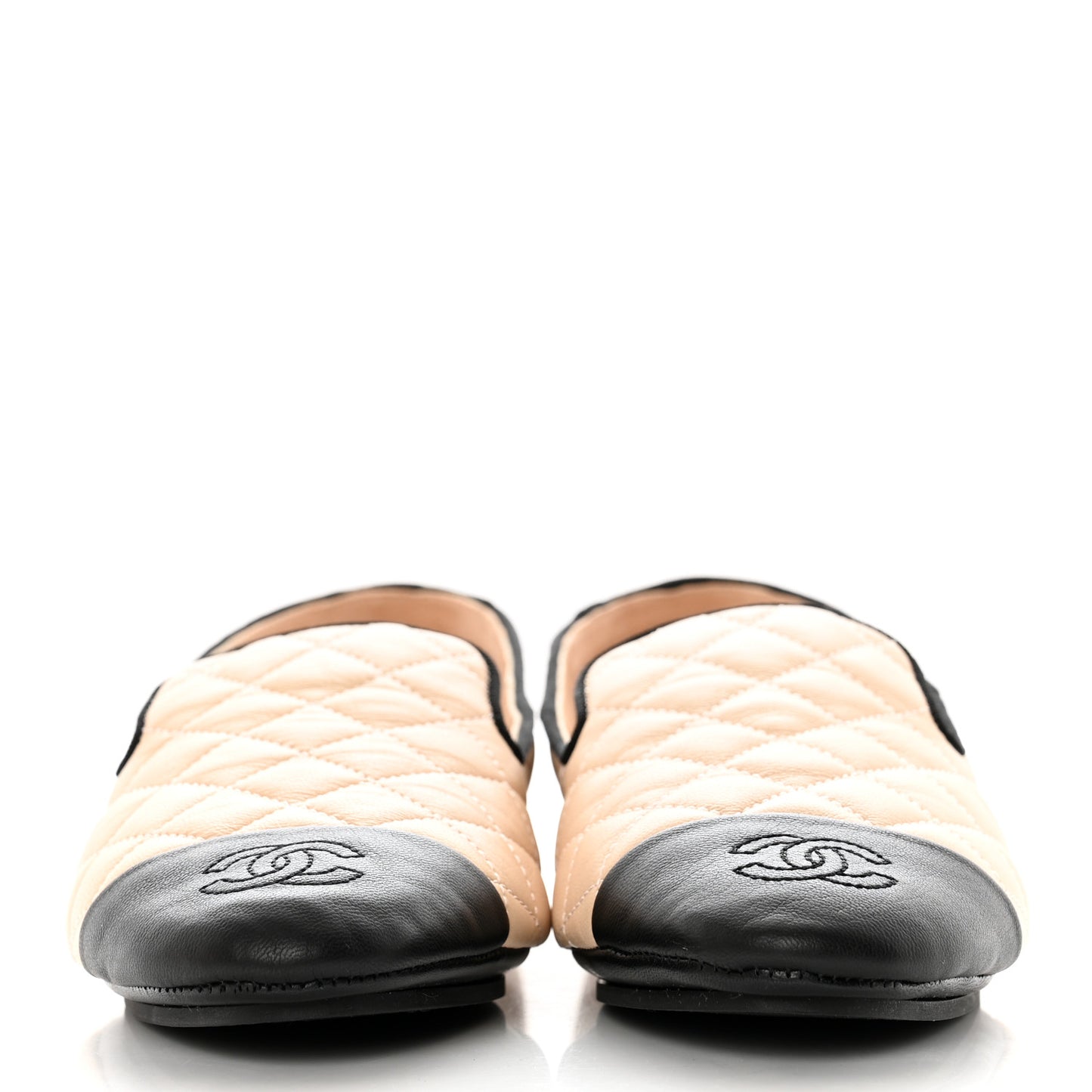Lambskin Quilted Cap Toe Slipper With Pouch 37 Beige Black