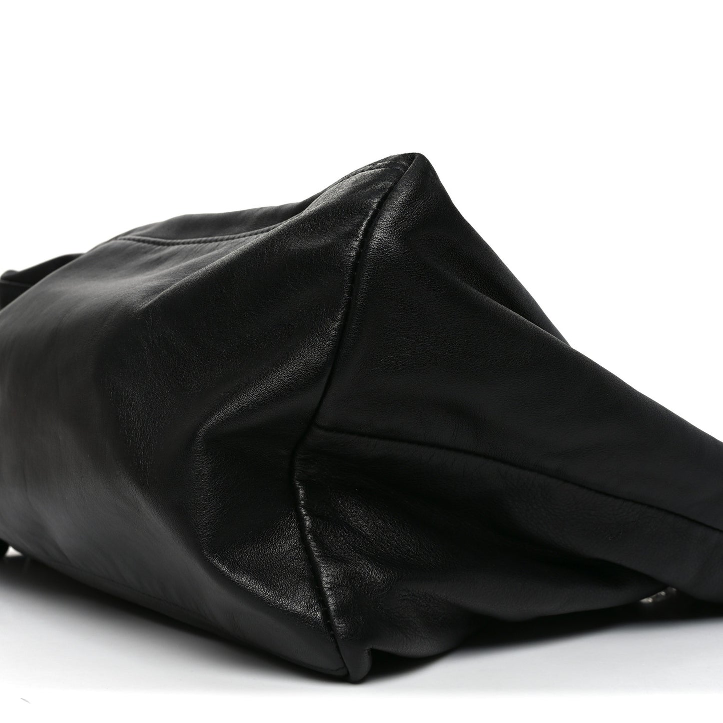 Soft Calf Chain Tote Black